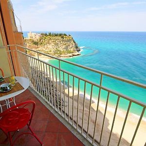 Isola Bella Sea-View Apartment